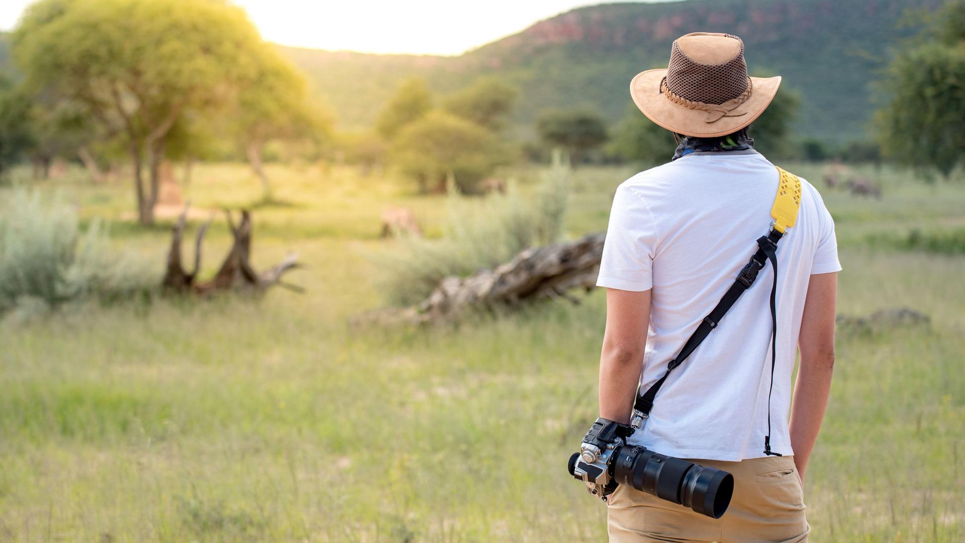 6-Day Sharing Safari – Rhinos, Boteti River & Okavango Delta Adventure